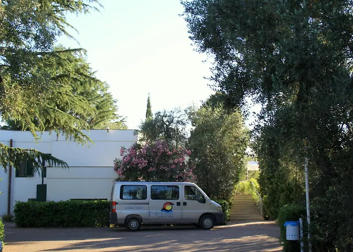 Hotel con piscina: Villaggio Turistico Residence Delfino