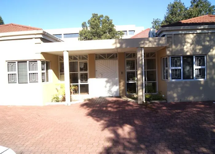 Broadway Guest House Bellville