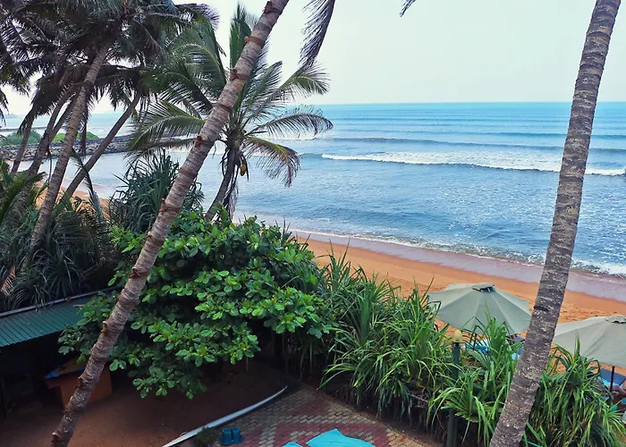 Oyo 246 Roy Villa Beach Hotel