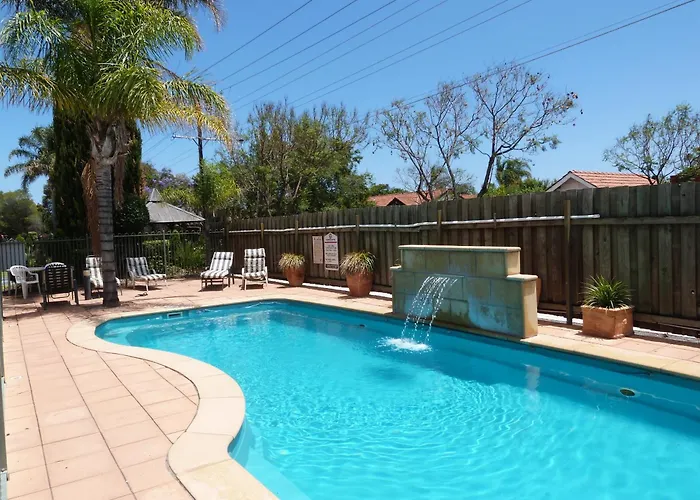 Motel: Marion Motel And Apartments