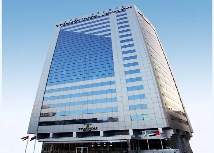 Pet Friendly hotel: Trianon Royal Hotel