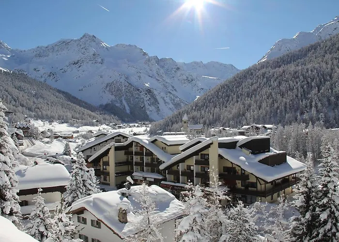  Alpina Residence