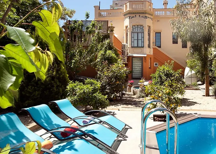 Chalet: Villa Modernista