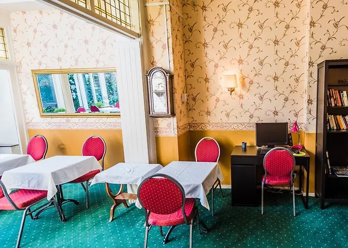 Hotel sulla spiaggia: Hotel Sander