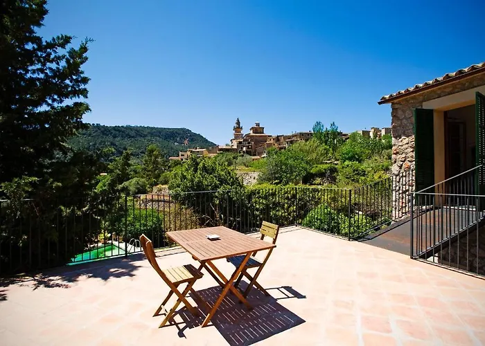 Pet Friendly hotel: Sa Vall Valldemossa