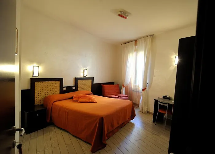 Rental In Rome 2000