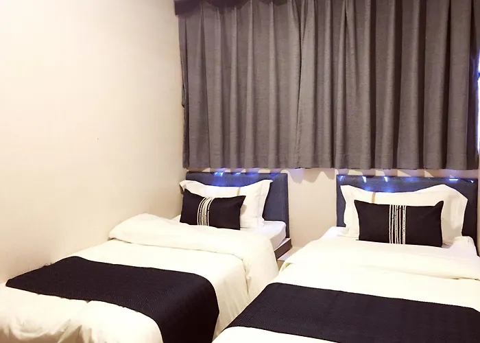 Guest house: Seasons Hotel