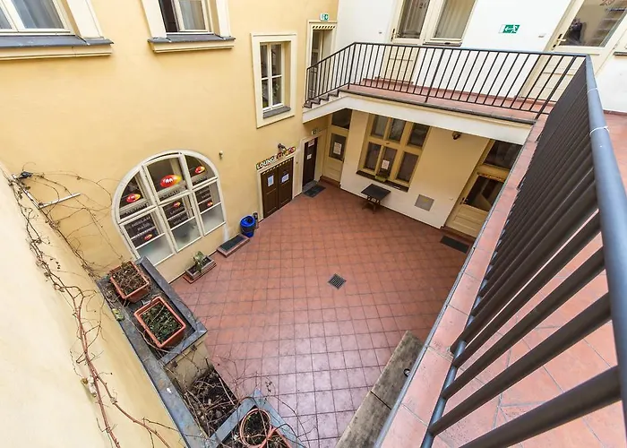 Hostel Mango