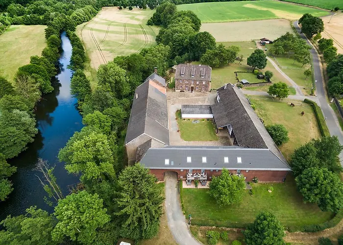 Burg Blens