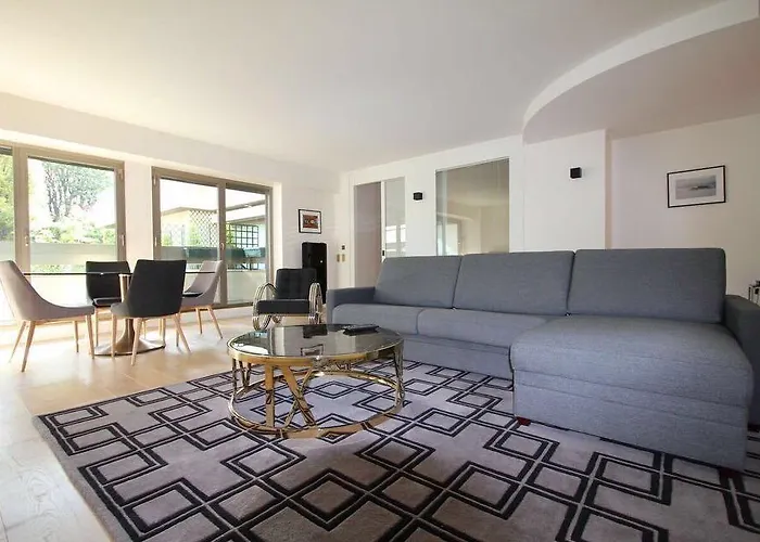 Appartement: Foch triomphe