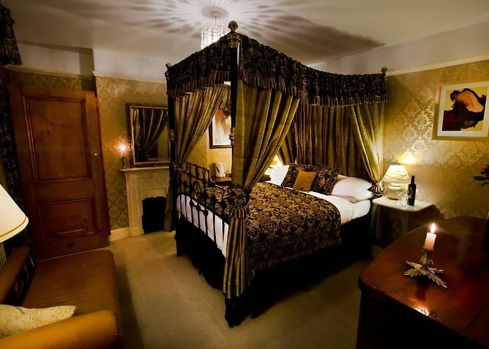Boutique hotel only: The Old Registry Guest House
