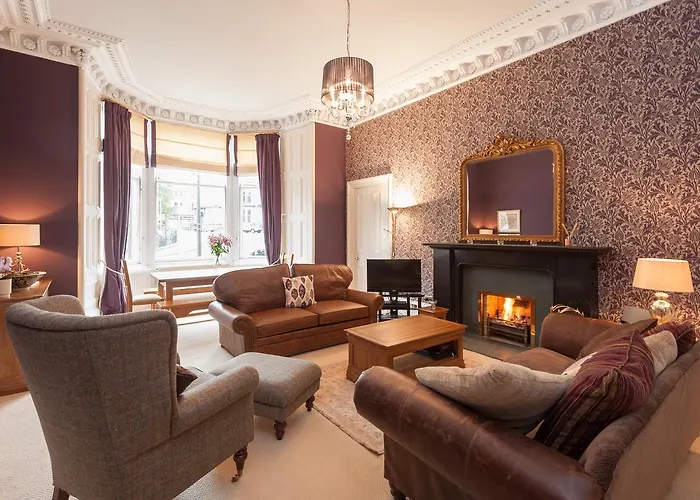 Vacation rental: The Coates Gardens Residence