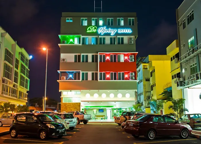 De Spring Hotel