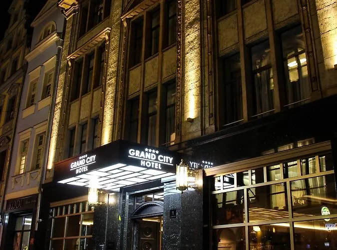 In Luxury hotels Grand City Wroclaw