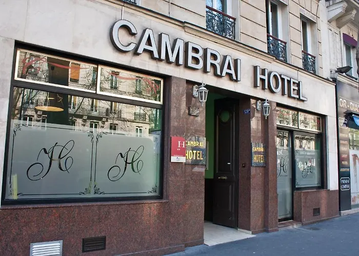 Dog friendly hotels Cambrai