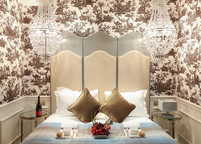 Hotel 4 estrelas: La Maison Favart