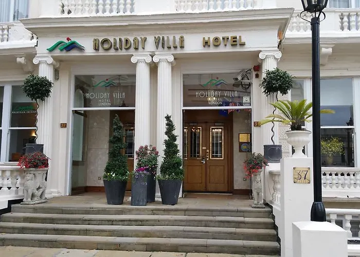 Hotel sulla spiaggia: Holiday Villa Hotel