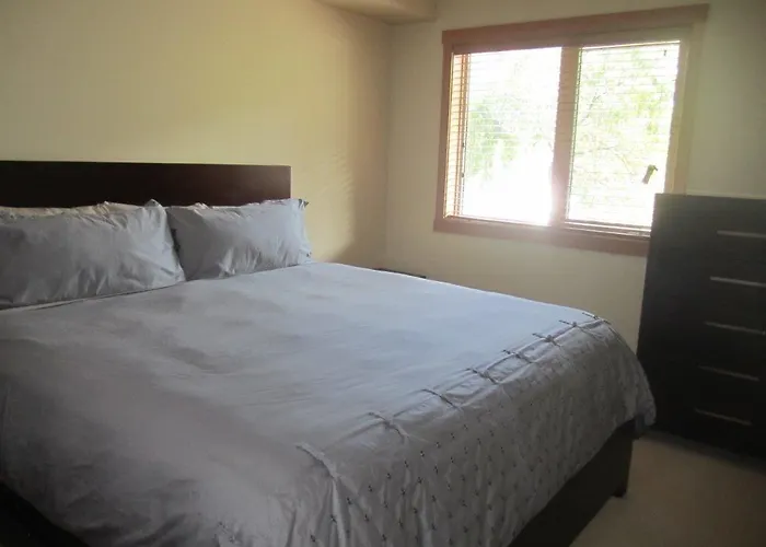 Resort: Lodges At Canmore