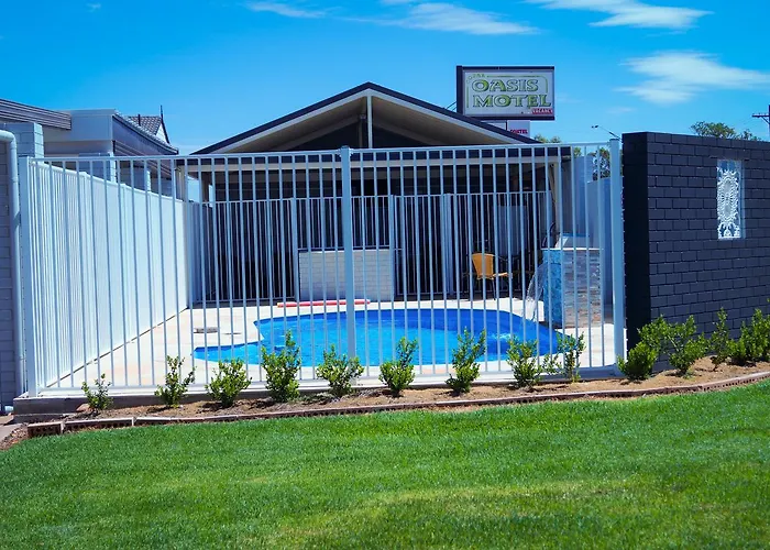 Oasis Motel