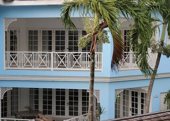 Beachcomber Club Resort