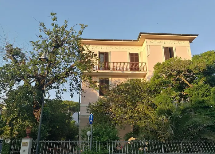 Albergo centrale: Villa la Fonte