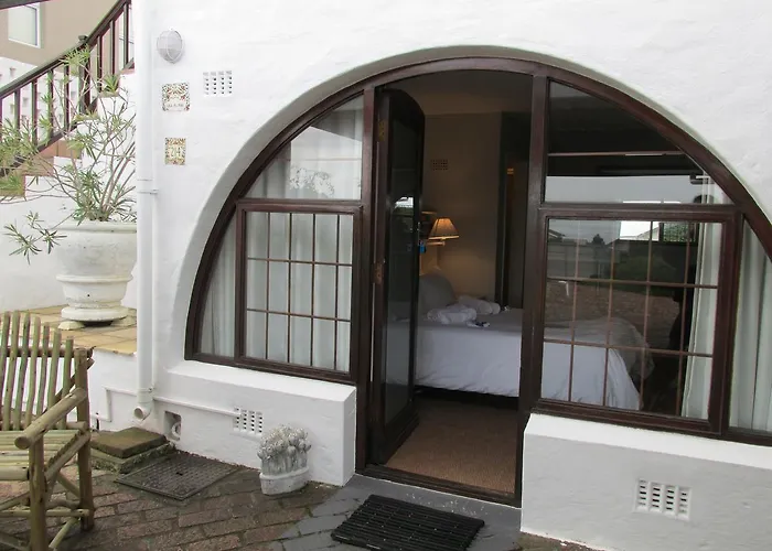 Casa Del Mar