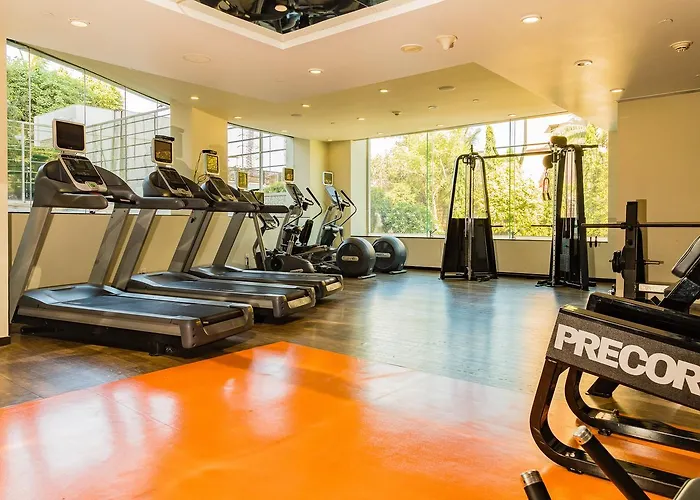 Ping Pong hotel: Ramada Powai Hotel & Convention Centre