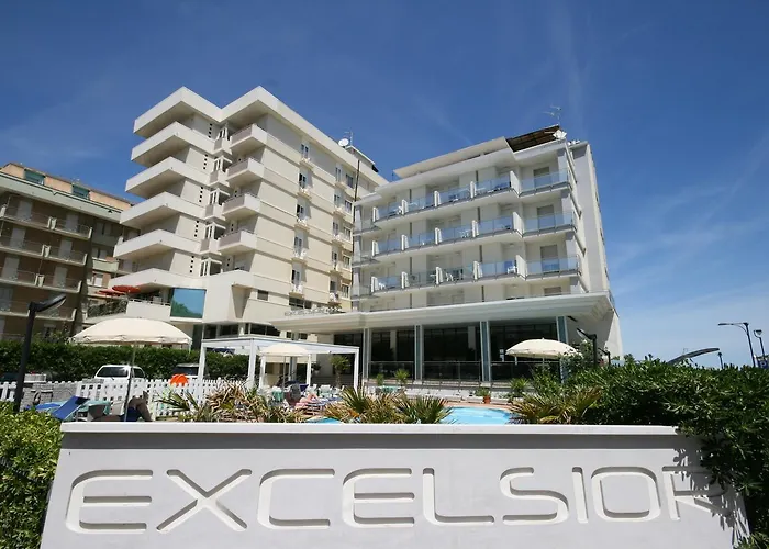 Hotel: Hotel Excelsior