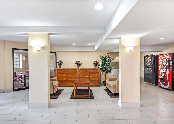 Motel: Monte Carlo Inn