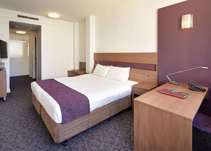 Hotel: Quality Hotel Ambassador Perth