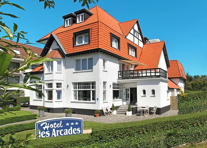 Hotel Les Arcades