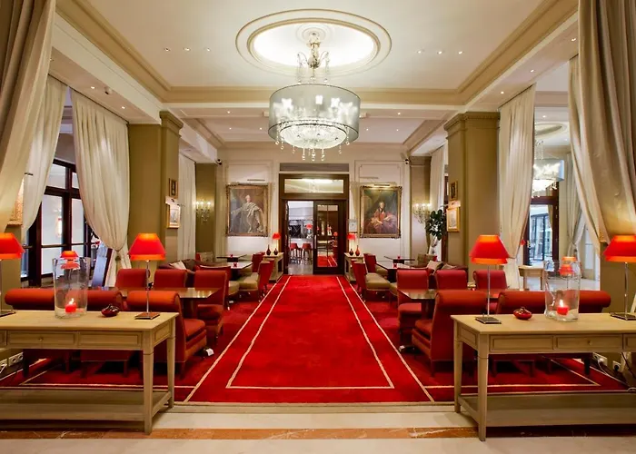 Luxe hotel: Hotel California Champs Elysees