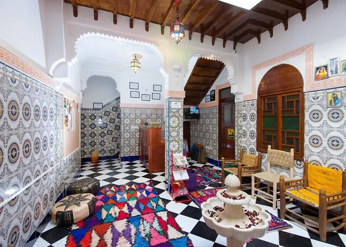 Hotel pres du College: Mosaic Hostel