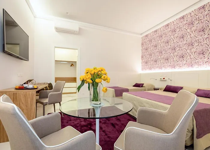 Cavour Suites Guest House