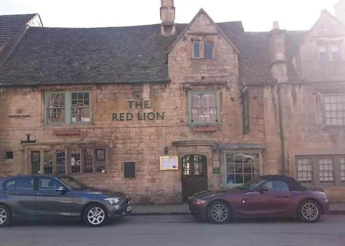 Cheap hotels Red Lion