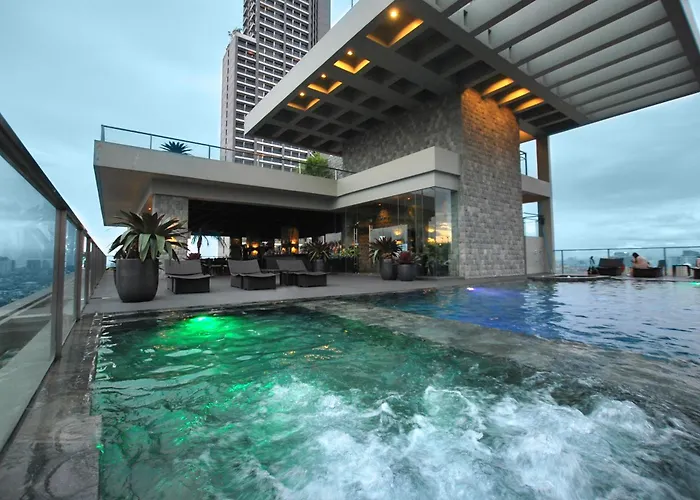 City Garden Grand Hotel