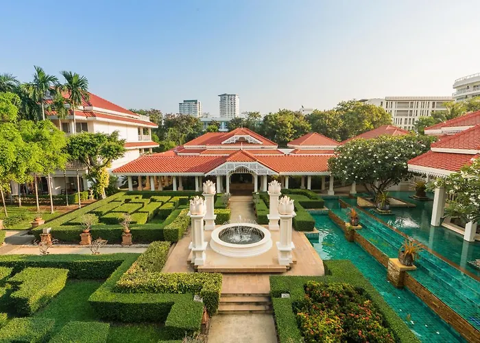 Beach hotel: Wora Bura Hua Hin Resort & Spa