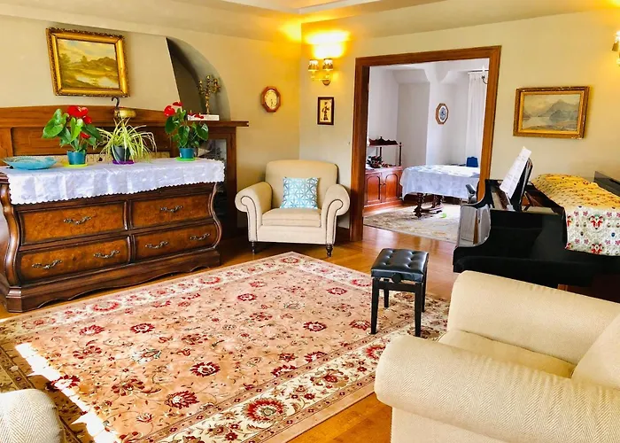B&B only: The Sunshine House-Free Parking