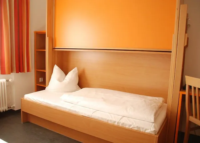 Hôtel: Ausbildungshotel St. Theresia