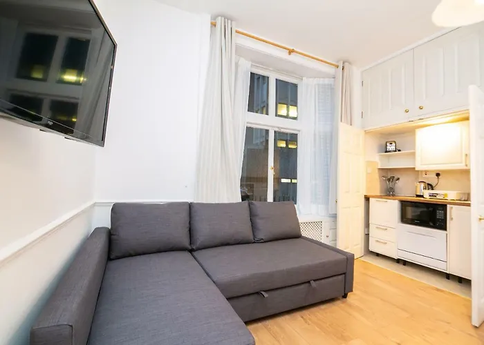 Knightsbridge Apartments