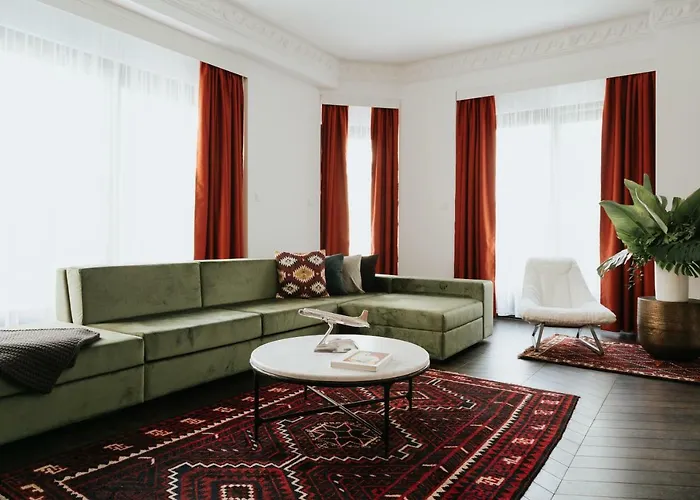 Tg Apartments
