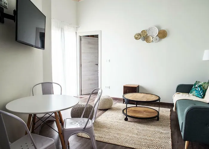 Alquiler de vacaciones: Apartamentos Estela de Altamira
