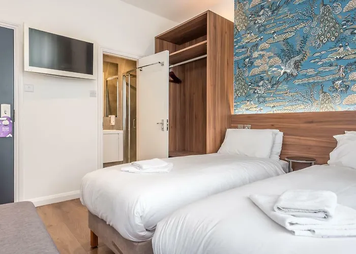 3 SterneHotel Queens Drive At Finsbury Park