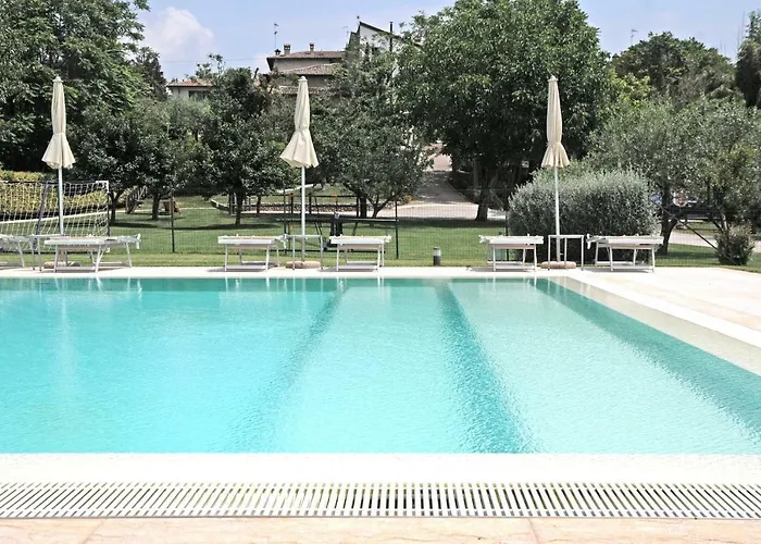 Borgo Di Calmasino