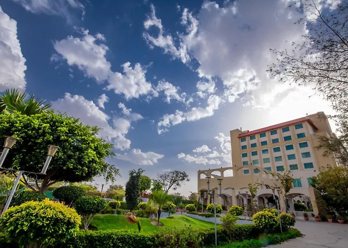 Self catering: Ramada By Wyndham Jaipur Jaisinghpura