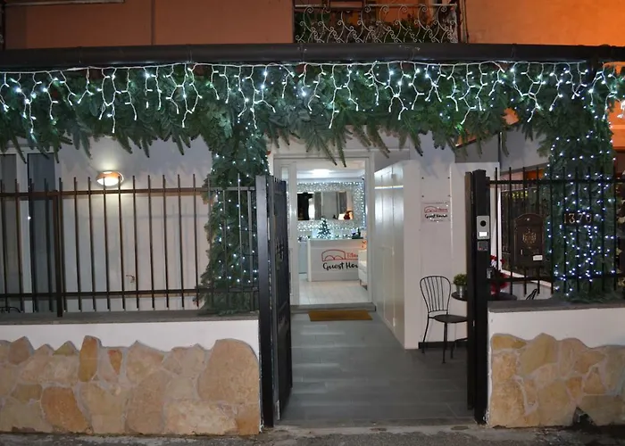  Tibur Star Guest House