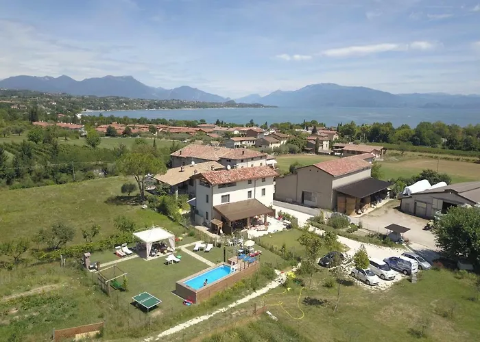 Art Gallery Rooms