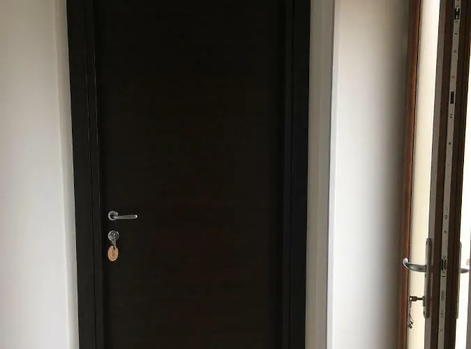 La villa: La casa nel verde