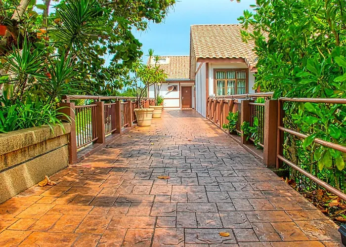 Villa: Alexapd Private Water Chalets