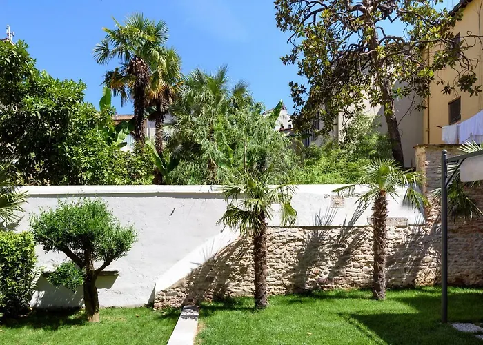 Guest house: Vivaldi Luxury Suites